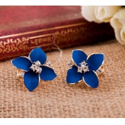 Unique Cute Four Leaves Rhinestone Earrings
