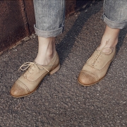 Retro Hollow Out Carving Pointed Toe Lace Up Flat Heel Shoes