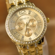 Geneva Alloy Watch Band Rhinestone Round Dial Quartz Watches