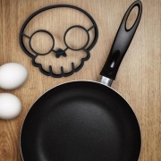 Creative Style Skull Head Shaped Fried Egg Mold