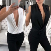 Sexy Deep V-neck Sleeveless Solid Color Top