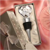 Bottle Stopper with Crystal Heart Wedding Favors