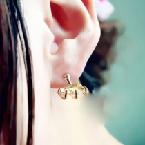 Chic Gold Tone Eagle Claw Stud Earring 