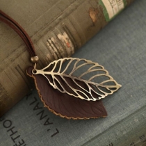 Vintage Antique Bronze Cutout Leaf Pendant Necklace 