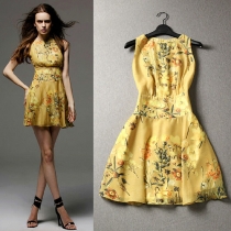 Retro Floral Print Gathered Waistline Sleeveless Dress