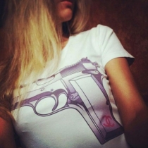 Fashion Pistol Print Short-sleeved T-shirt