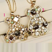 Vintage Style Colorful Crystal Animal-shaped Pendant Necklace