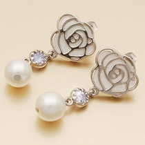 Fashion Rose Pearl Earrings