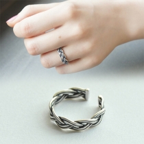 Fashion Style Twisted Ring