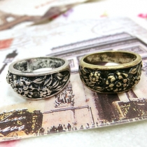 Retro Style Carving Flower Ring