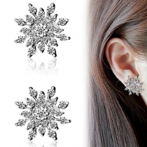 Fashion Rhinestone-Encrusted Snowflake Studs