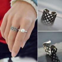 Retro Style Hollow Out Ring