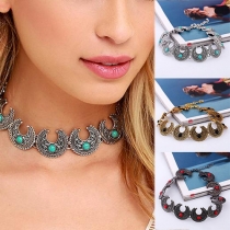 Retro Style Turquoise Carving Horns-shaped Choker