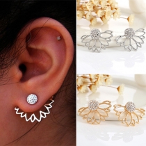 Stylish Lotus Shaped Rhinestone Stud Earring
