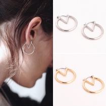 Fashion All-match Circle V-shaped Stud Earring