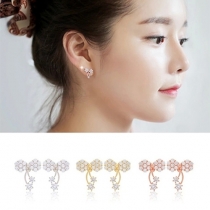 Fashion Rhinestone Inlaid Flower Stud Earrings