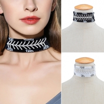 Fashion Rhinestone Fishbone Printed Choker Necklace 