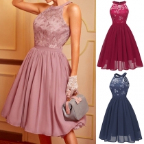 Elegant Solid Color Sleelveless Lace Spliced Pleated Mini Dress