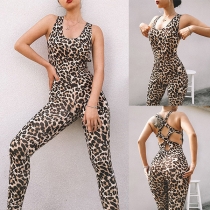 Fashion Leopard Printed Sleeveless Halter Jumpsuit