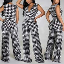 Fashion Houndstooth Printed V-neck Sleeveless Wide-leg Jumpsuit