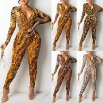 Fashion Leopard Printed Two-piece Set Consist of V-neck Shirt and Skinny Pants
