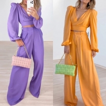 Fashion Two-piece Set Consist of V-neck Crop Top and Wide-leg Pants