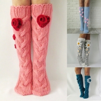 Fashion 3D Floral Decoration Knitted Pile Socks