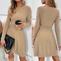 Fashion Solid Color Round Neck Long Sleeve Knitted Dress