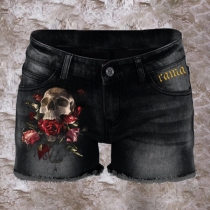 Punk Style Old-washed Skull Rose Printed Frayed Hemline Denim Shorts