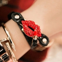 Punk Style Rhinestone Lips Pendant Leather Bracelet