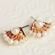 Cute Pearl Stud Earrings