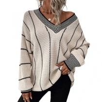 Fashion Vertical Stripe V-neck Batwing Sleeve Knitted Sweater