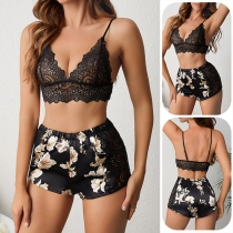 Sexy Two-piece Pajamas Set Consist of Lace Bra and Floral Printed Shorts