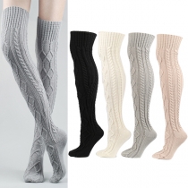 Fashion Solid Color Cable Pattern Knitted Over-the-knee Socks