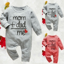 Cute mom+dad=me Letter Printed Romper for Baby