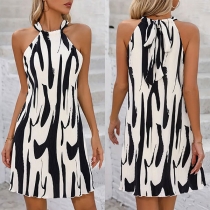 Fashion Contrast Color Printed Halterneck Sleeveless Mini Dress