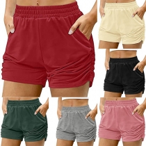 Casual Elastic Waist Side Patch Pockets Side Ruched Shorts for Workout