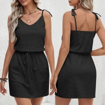Casual Self-tie Shoulder Strap Drawstring Waist Patch Pockets Mini Dress