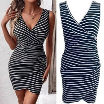 Fashion Contrast Color Stripe Printed V-neck Sleeveless Irregular Hemline Bodycon Dress