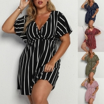 Fashion Vertical Stripe Printed V-neck Short Sleeve Plus-size Dress