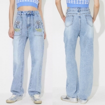 Fashion Floral Embroidered High-rise Straight-cut Old-washed Denim Pants