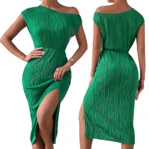 Fashion Vertical Wave Pattern Slant Shoulder Sleeveless High-rise Side Slit Bodycon Dress