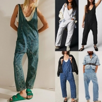 Fashion V-neck Patch Pockets Straight-cut Old-washed Denim Jumpsuit
