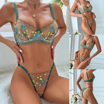 Sexy Floral Embroidery Two-piece Lingerie Set