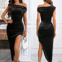 Fashion Slant Shoulder Sleeveless Irregular Hemline Velvet Bodycon Dress