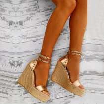 Bohemia Style Wedge Rivet Open-toe Sandals