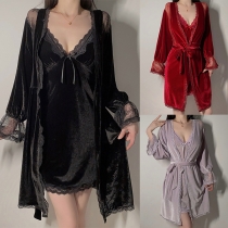 Sexy Lace Spliced Two-piece Loungewear Set Consist of Robe and Slip Dress