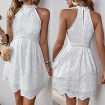 Fashion Floral Hollow Out Halter Neck Sleeveless High-rise Mini White Dress