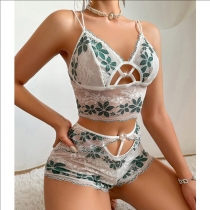 Contrasting Green Leaf Lace Lingerie Set - Sexy Two-Piece Shorts Sleepwear