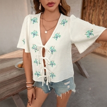 Fashion Floral Embroidery Short Sleeve Front Self-tie Cardigan
